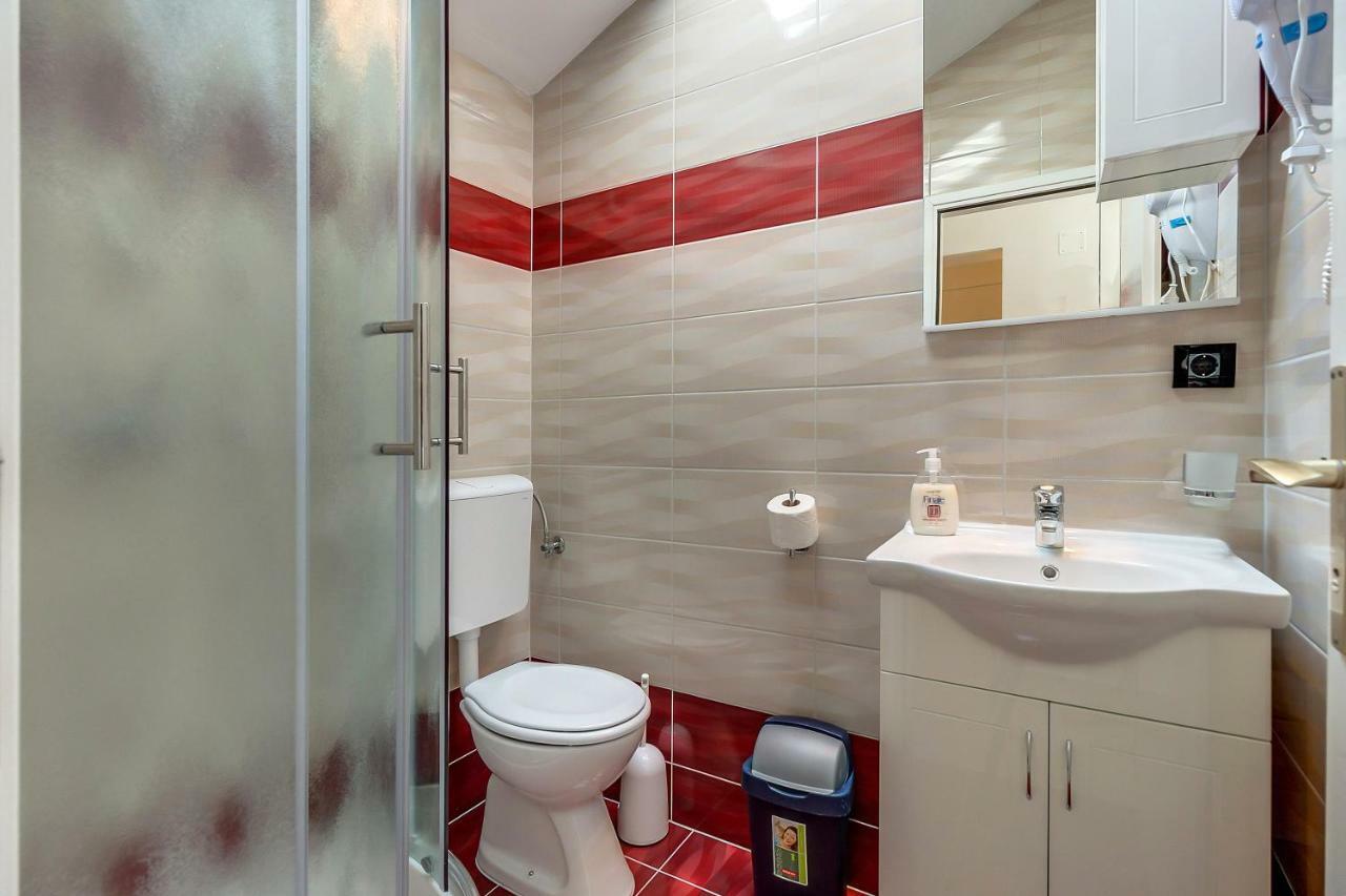 Apartmani Muzic Orlec Esterno foto