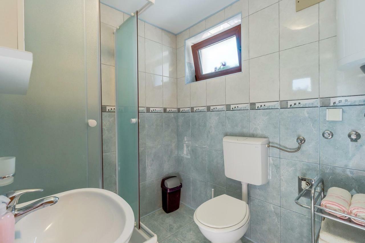 Apartmani Muzic Orlec Esterno foto